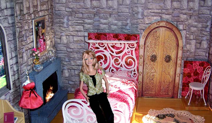 It IS a cheery room!