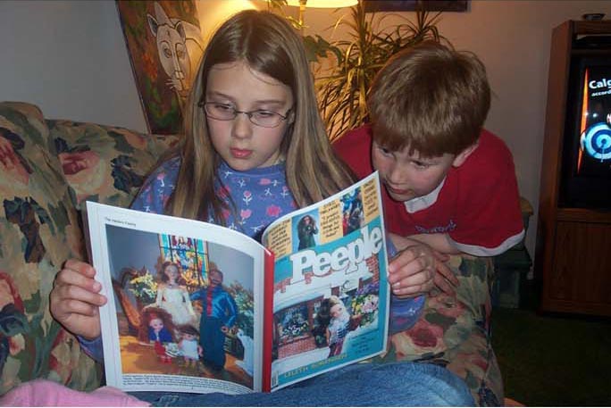 HUMPH!!!  - They SHOULD be reading *QUALITY* literature!