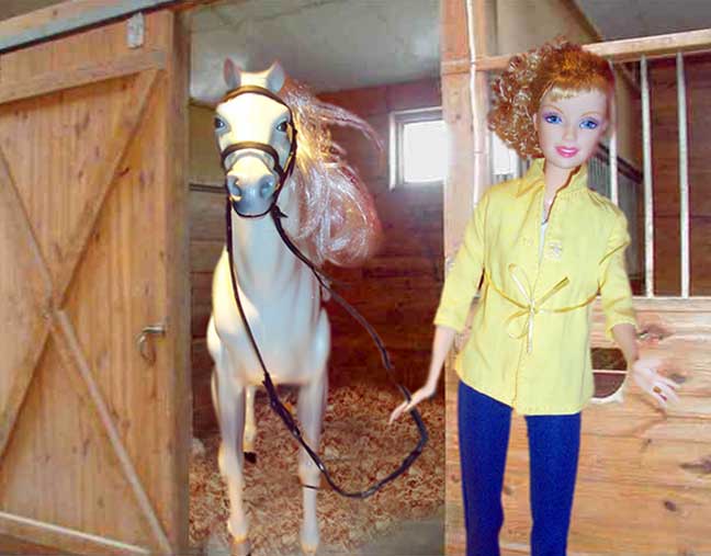 Lighting has IMPECCABLE barn manners!