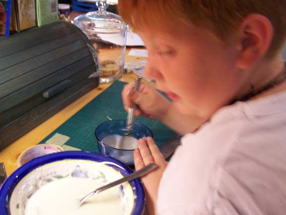 Hmmm... that glue should be EDIBLE...